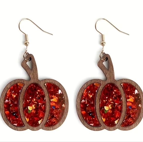 Earrings - Picture 1 of 1